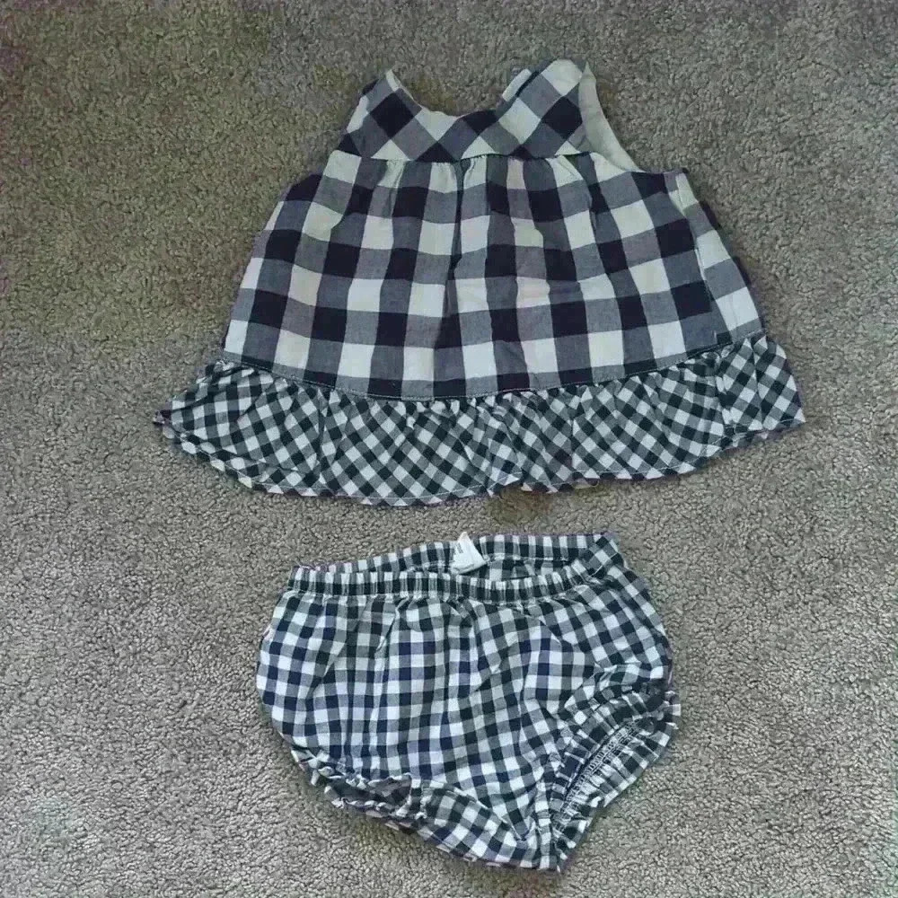 Gap 3 to 6 months gingham Navy outfit